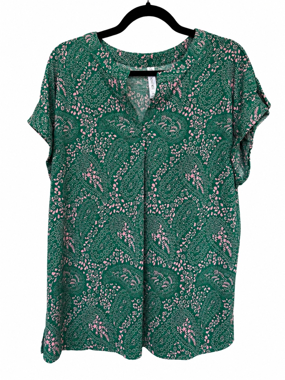 Curvy Women's Green Paisley V-Neck Short Sleeve Blouse